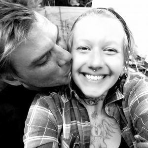 Meet your Posher, Adonica